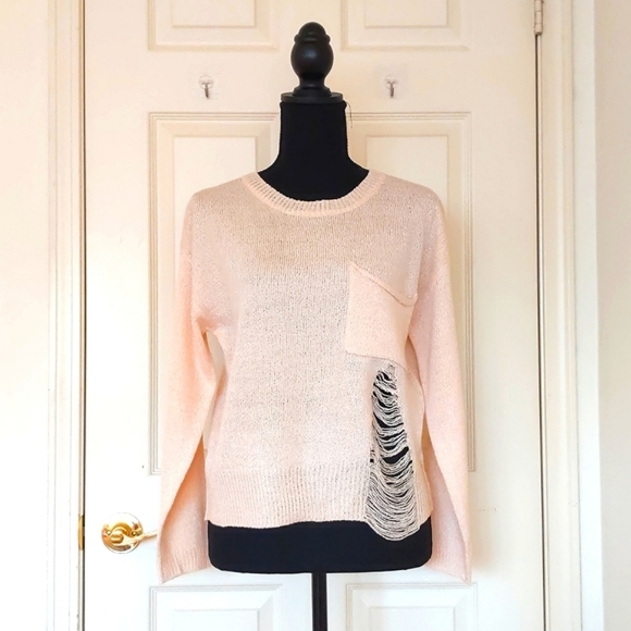 NWT. Cropped Length Dropped Shoulder Ripped Light Pink Sweater with pocket. - Picture 1 of 4